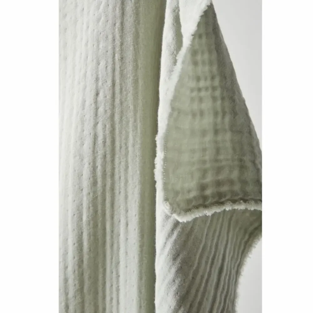 Anthropologie Gauze Throw Blanket in Mint. - Picture 3 of 5